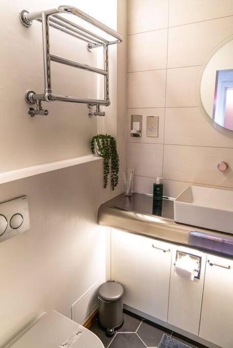 The Jazz Quarters, Southsea'S Hidden Gem Apartment Portsmouth Ngoại thất bức ảnh