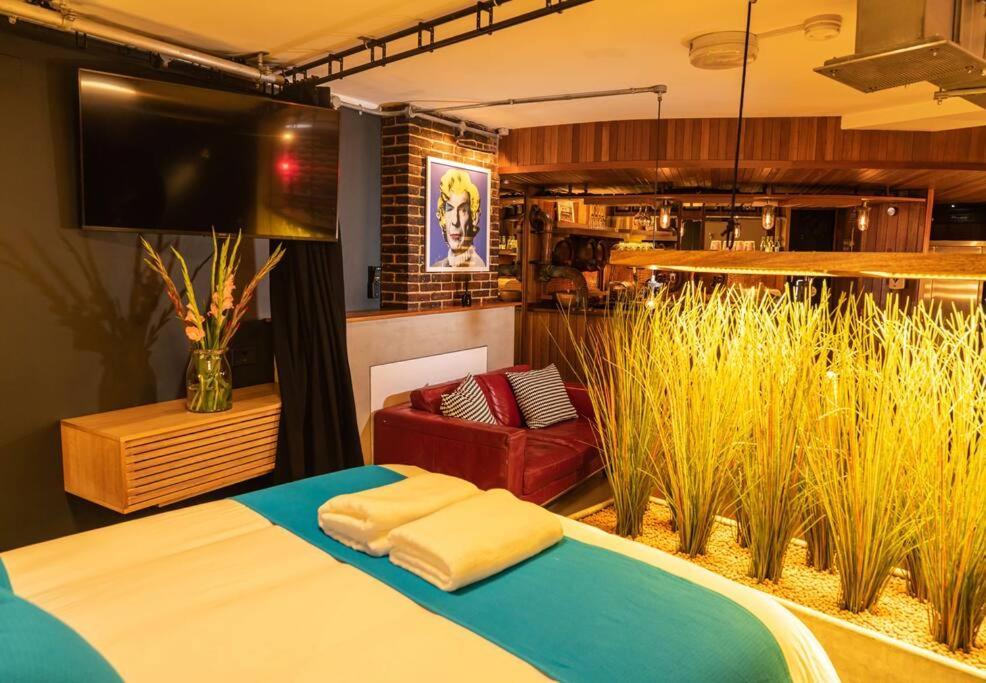 The Jazz Quarters, Southsea'S Hidden Gem Apartment Portsmouth Ngoại thất bức ảnh