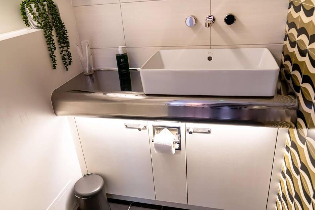 The Jazz Quarters, Southsea'S Hidden Gem Apartment Portsmouth Ngoại thất bức ảnh